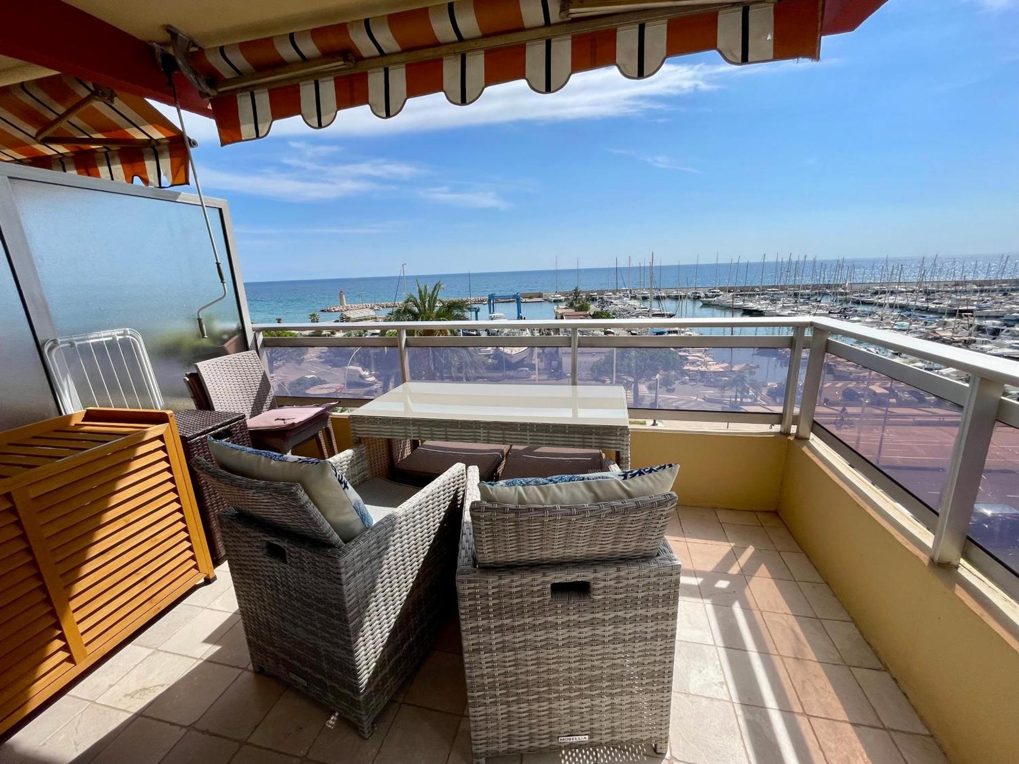 Superbe Appartement En Bord De Mer, Pres Du Centre Et Des Plages مينتون المظهر الخارجي الصورة